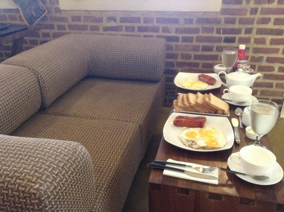 Haritha Cottage Коломбо Экстерьер фото